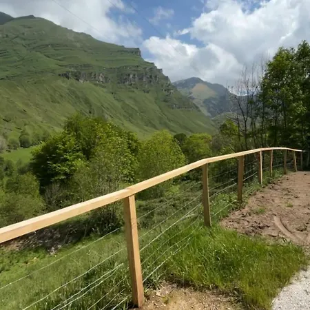 Alpstuga Pasiega Lo Bartulo La Concha (San Roque de Riomiera)